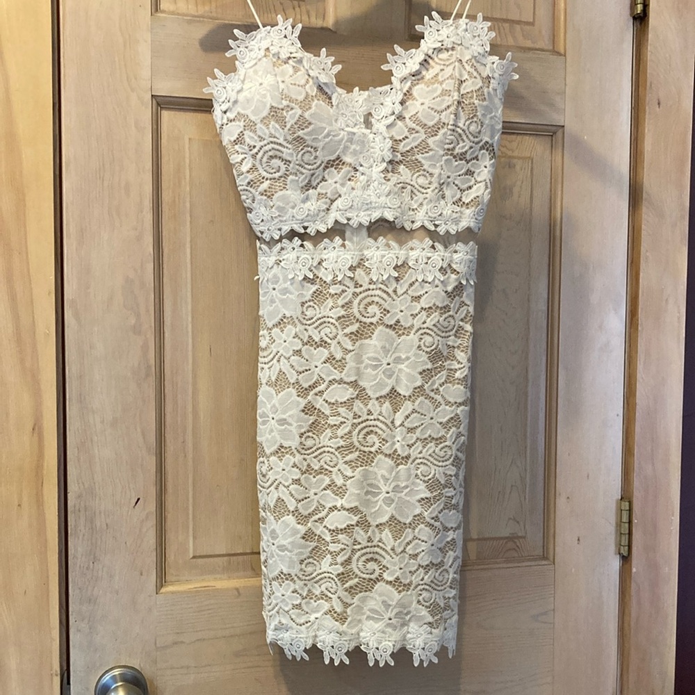 Elegant Lace Two-Piece Dress